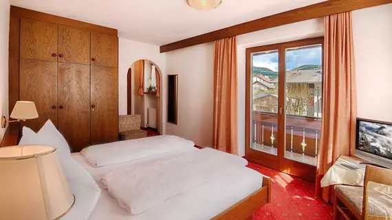 Hotel Sonnblick | Trentino-Alto Adige - Güney Tirol (il) - Perca