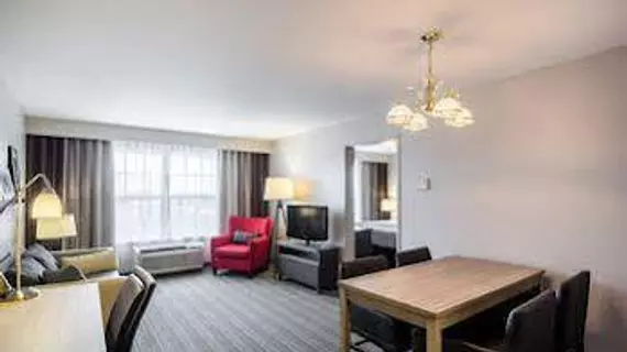 Country Inn & Suites by Radisson, Fond du Lac, WI | Wisconsin - Fond du Lac