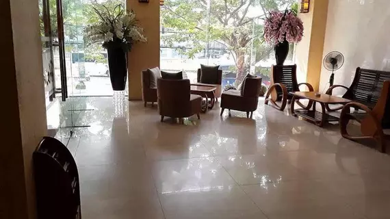 Queen Hotel Danang | Thua Thien-Hue (vilayet) - Da Nang (ve civarı) - Da Nang - Hai Chau