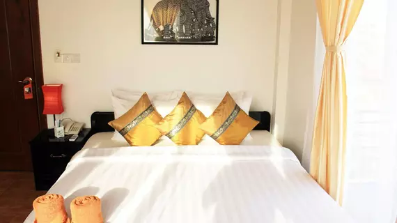 Mid City Hotel | Siem Reap (ili) - Siem Reap - Sok San Yolu