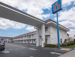 Motel 6 Norwalk | Kaliforniya - Los Angeles County - Norwalk