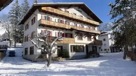 Hotel Bellaria | Veneto - Belluno (vilayet) - Cortina d'Ampezzo - Cortina d'Ampezzo Tarihi Merkezi