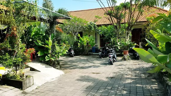 Pandawa Beach Home Stay | Bali - Nusa Dua - Kutuh