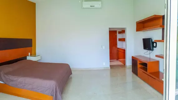 MBoutique Marina Vallarta | Nayarit - Bahía de Banderas - Puerto Vallarta (ve civarı) - Puerto Vallarta