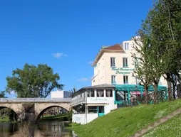 Hotel Restaurant L'Esturgeon | Ile-de-France - Yvelines (bölge) - Poissy