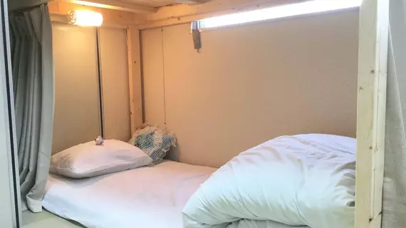 GUEST HOUSE Bs Five | Osaka (idari bölge) - Osaka (ve civarı) - Osaka City Center - Namba