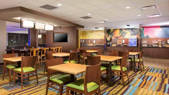 Fairfield Inn and Suites by Marriott Sacramento Folsom | Kaliforniya - Sacramento (ve civarı) - Folsom