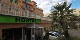 Hostal La Casa de Enfrente