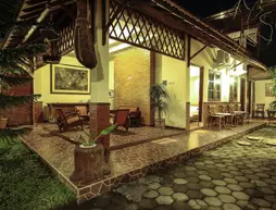 Griya Langen Guest House | Yogyakarta Özel Bölgesi - Yogyakarta (ve civarı) - Yogyakarta - Kraton - Merkez Yogyakarta