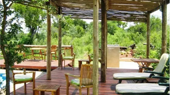 Leselo La Bontshi Lodge | Limpopo - Elias Motsoaledi - Groblersdal