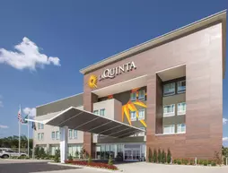 La Quinta Inn and Suites Tulsa Broken Arrow | Oklahoma - Tulsa (ve civarı) - Broken Arrow