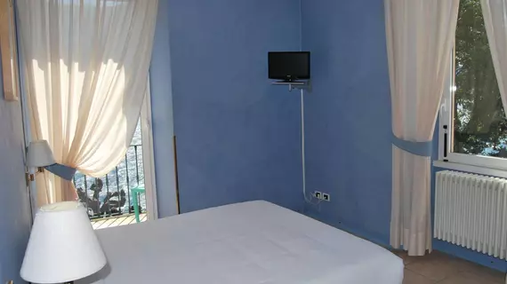 Hotel Orso Bruno | Lombardy - Como (il) - Carate Urio