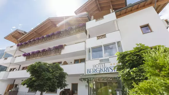 Hotel Bergkristall | Trentino-Alto Adige - Güney Tirol (il) - Brennero