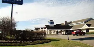 Boarders Inn & Suites - Faribault, MN