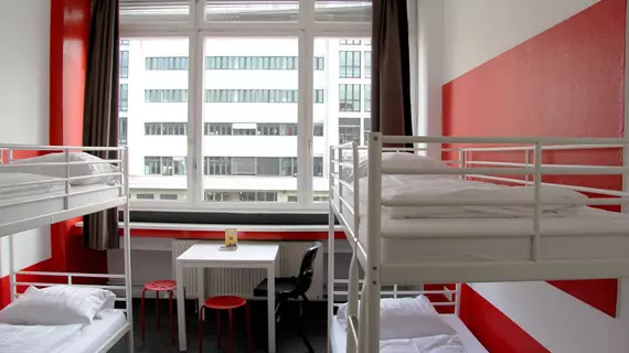 Check In Hostel Berlin | Berlin (ve civarı) - Friedrichshain-Kreuzberg - Kreuzberg