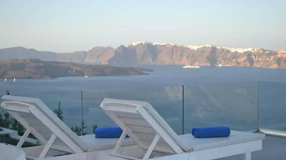 Maison Des Lys- Luxury Suites | Ege Adaları - Santorini