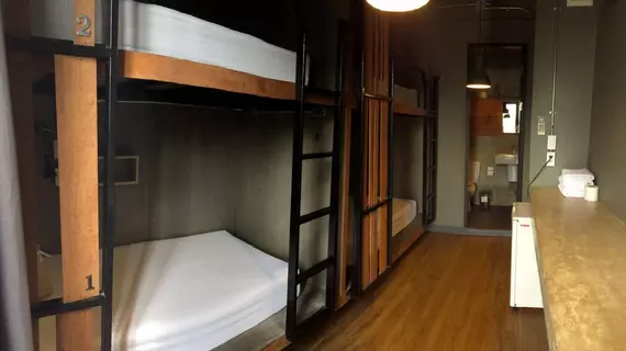 Cloudy Hostel | Bangkok - Ratchathewi - Pratunam