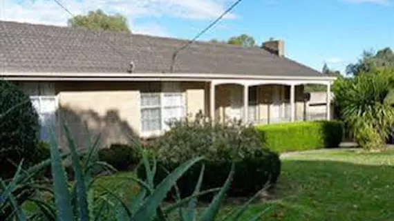 Australian Home Away @ Doncaster Grange Park | Victoria - Melbourne (ve civarı) - Doncaster