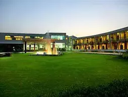 The Awesome Farms & Resorts | Batı Delhi - Ulusal Eyalet Başkenti Delhi - Delhi (ve civarı) - Faridabad