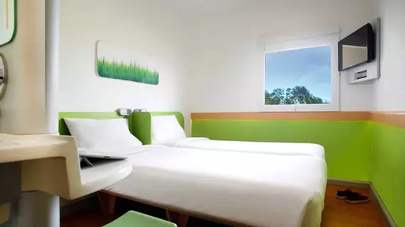 Ibis Budget Surabaya | Doğu Cava - Surabaya