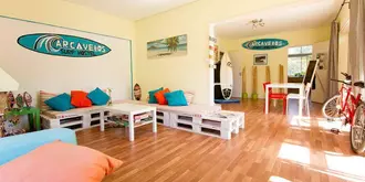 Carcavelos Surf Hostel