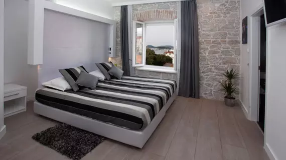 Authentic Luxury Rooms | Split-Dalmaçya - Split