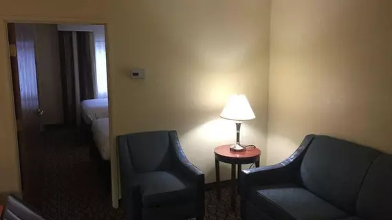 Baymont Inn and Suites Mishawaka South Bend Area | Indiana - South Bend (ve civarı) - Mishawaka