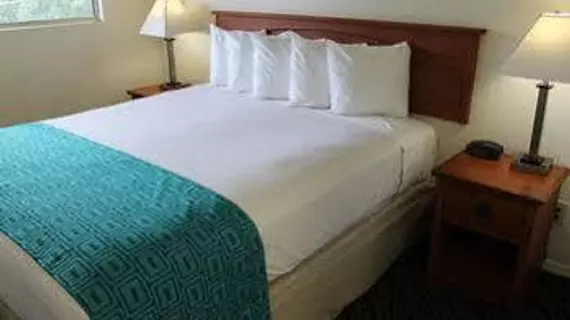 Howard Johnson Inn and Suites San Diego Area/Chula Vista | Kaliforniya - San Diego County - South San Diego