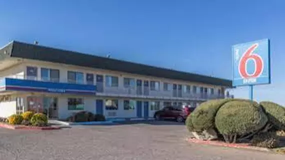 Motel 6 Deming | New Mexico - Deming