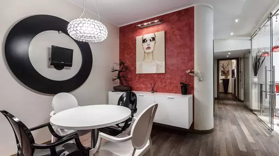 SuiteLowCost - San Babila Duomo | Lombardy - Milano (ve civarı) - Milano