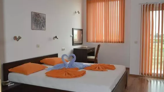 Julia Family Apartments | Burgaz - Sunny Beach