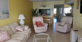 Villa Madeira by TRS | Florida - St. Petersburg - Clearwater (ve civarı) - Madeira Beach