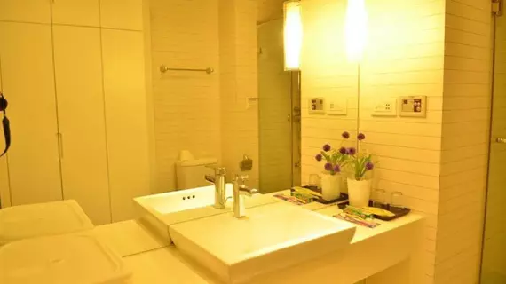 Four Leaf Clover Boutique Apartment Hotel | Sişuan - Chengdu - Shahepu - Jinjiang