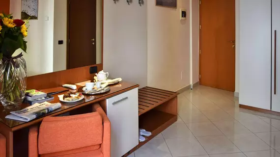 Hotel del Corso | Lombardy - Milano (ve civarı) - Milano - Merkez İstasyonu