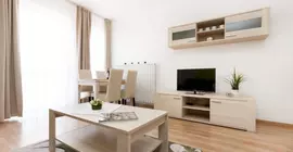 Corvin Plaza Apartments & Suites | Pest County - Budapeşte (ve civarı) - Budapeşte Kent Merkezi - Jozsefvaros