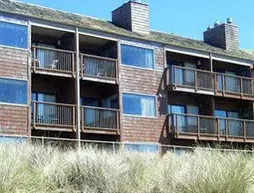 Cozy Cove Beachfront Resort Inn | Oregon - Oregon Coast - Lincoln City