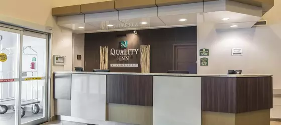 Quality Inn Airport | New Brunswick - Moncton (ve civarı) - Dieppe