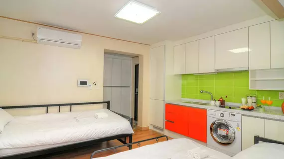 Hostel KW Sinsa | Gyeonggi - Seul (ve civarı) - Seul