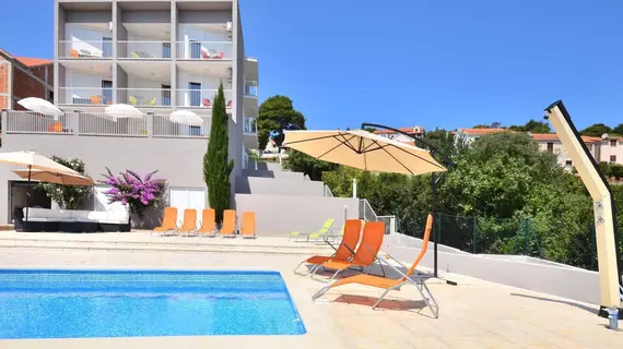 Bretia Apartments | Split-Dalmaçya - Sutivan