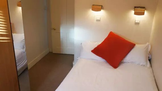 At-Home Bed and Breakfast | Londra (ve civarı) - Batı Londra