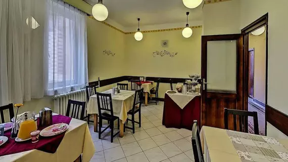 Hotel Metro | Pest County - Budapeşte (ve civarı) - Budapeşte Kent Merkezi - Ujlipotvaros