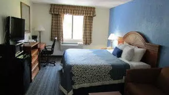 Travelodge Philadelphia Runnemede | New Jersey - Washington Township - Mount Laurel (ve civarı) - Runnemede