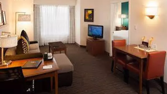 Residence Inn Wichita East at Plazzio | Kansas - Wichita (ve civarı) - Viçita