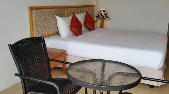 Nautical Inn | Chonburi (vilayet) - Pattaya (ve civarı) - Pattaya - Pattaya Körfezi