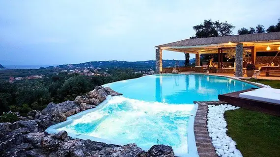 Luxury Villa Piedra | İyon Adaları - Korfu - Korfu İlçesi