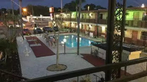 Budget Inn - St. Petersburg | Florida - St. Petersburg - Clearwater (ve civarı) - St. Petersburg