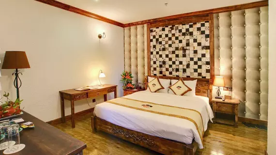 Seventeen Saloon Hotel | Thua Thien-Hue (vilayet) - Da Nang (ve civarı) - Da Nang - Da Nang Şehir Merkezi