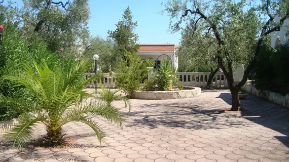 Villaggio Piano Grande | Puglia - Foggia (il) - Vieste