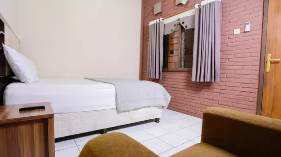 RedDoorz near Metro Indah Mall | West Java - Bandung (ve civarı) - Bandung