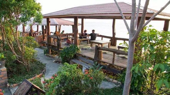 Lanta Topview Resort Sunset Bar Restaurant | Krabi İli - Ko Lanta